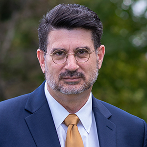 Headshot of Attorney Samuel Radner